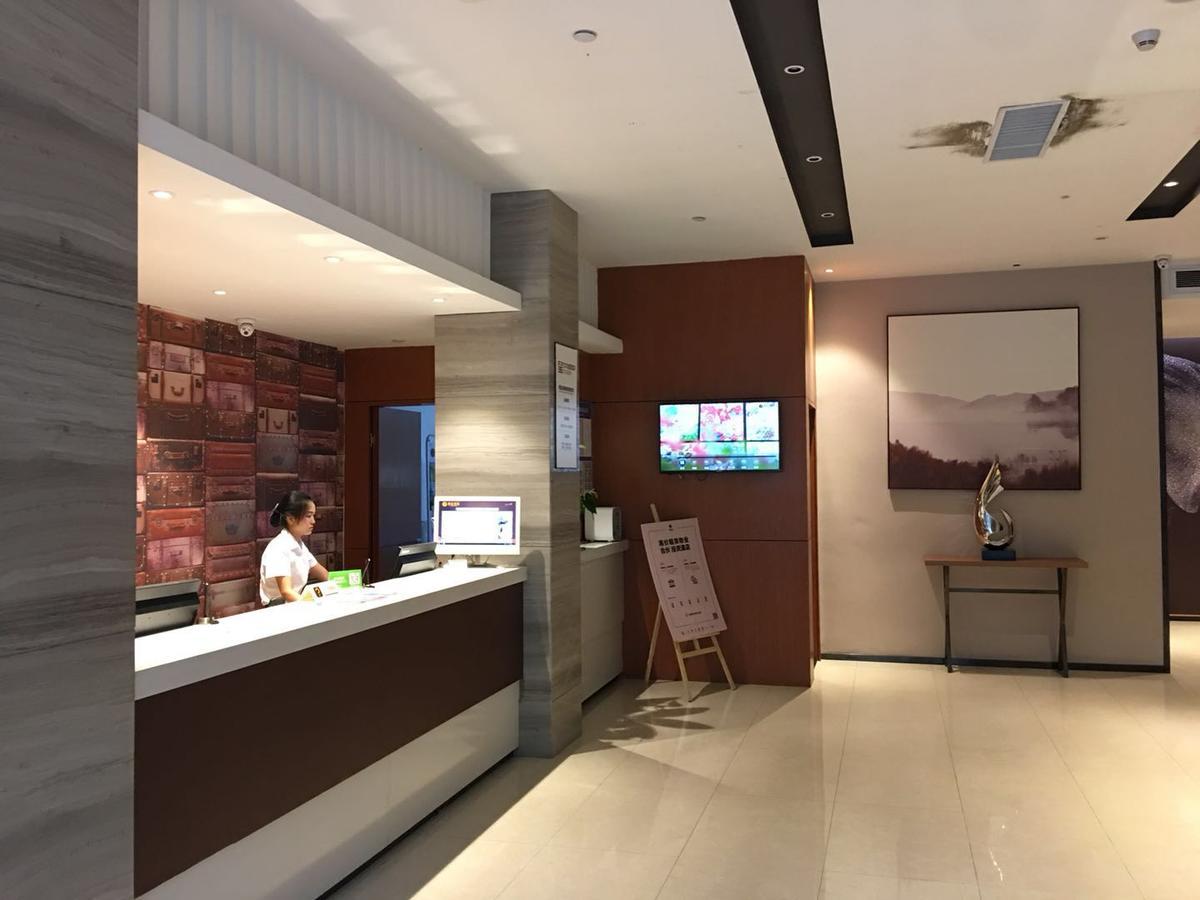 Jtour Inn At Songgang Metro Station Shénzhen Exterior foto